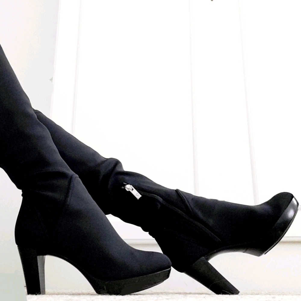 Donald J Pliner Echoe 2 knee-high boot Sz 37 6.5